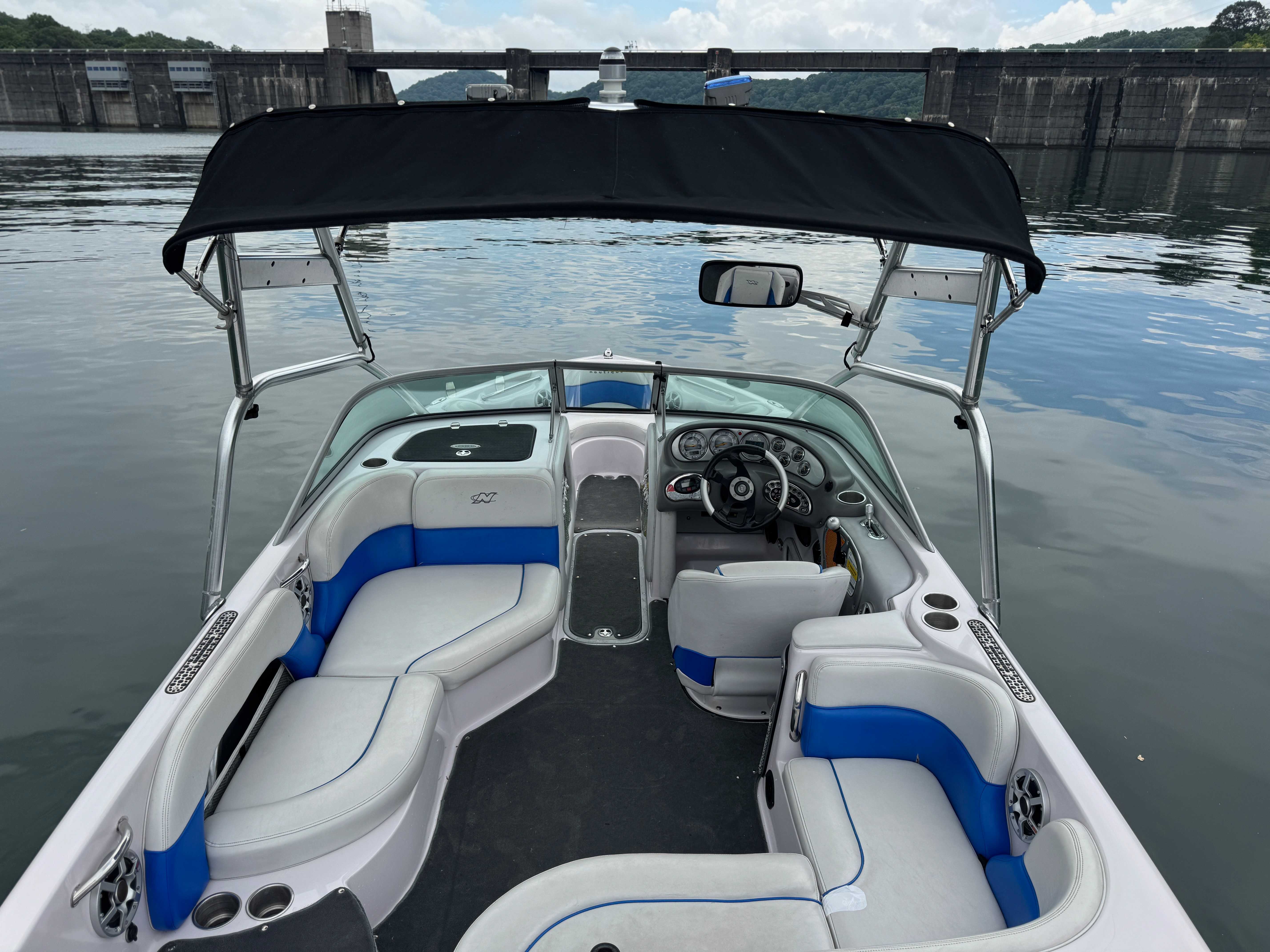 Versatile 2006 Air Nautique SV-211 Icon